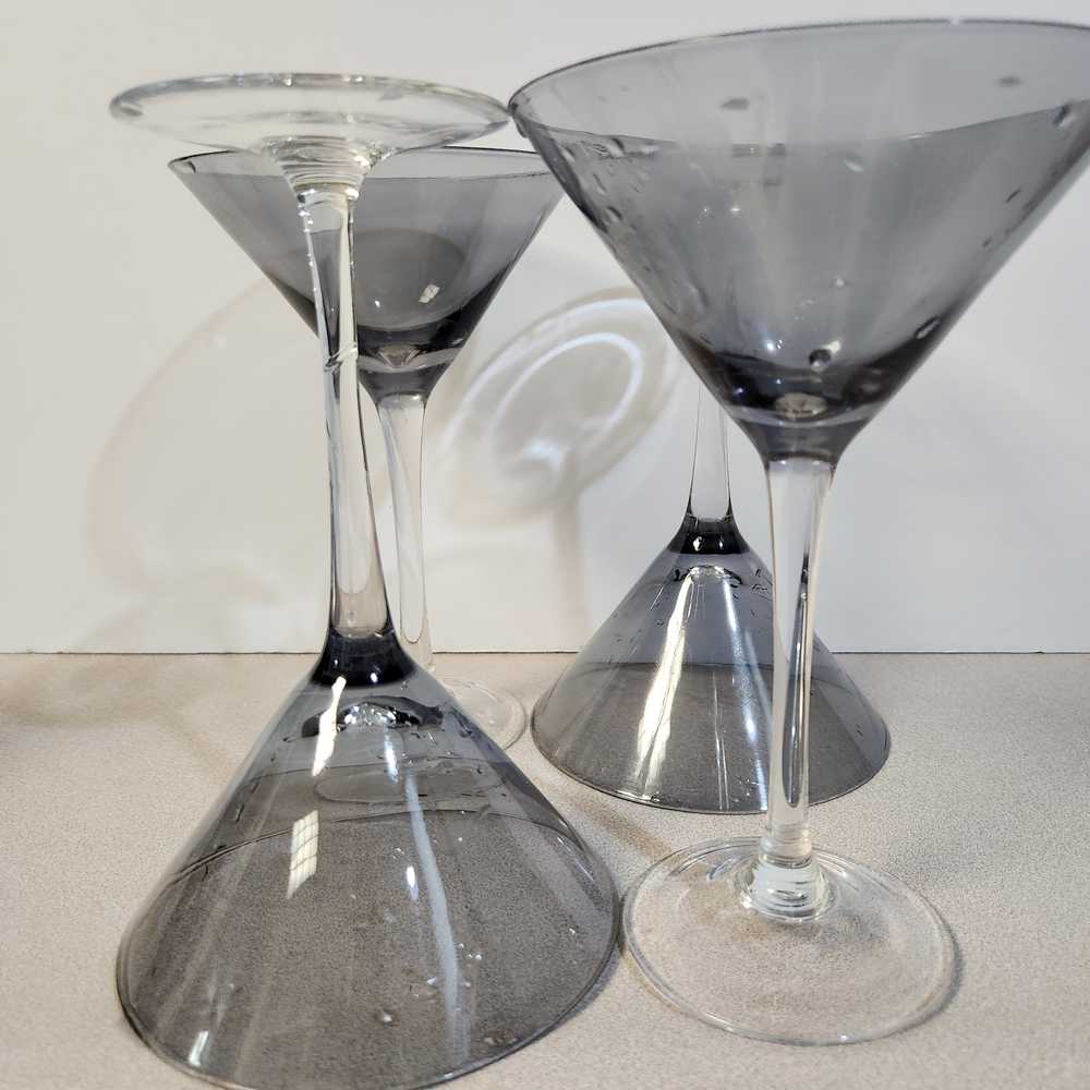 Elegant Black Martini Glasses Set